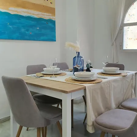 Thalassa Apartment *